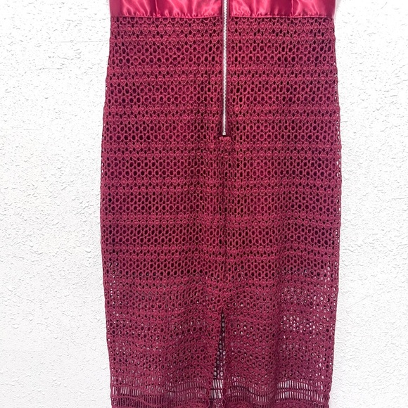Lulus Love For You Burgundy Crochet Lace Short Sleeve Maxi Dress M - Picture 11 of 12